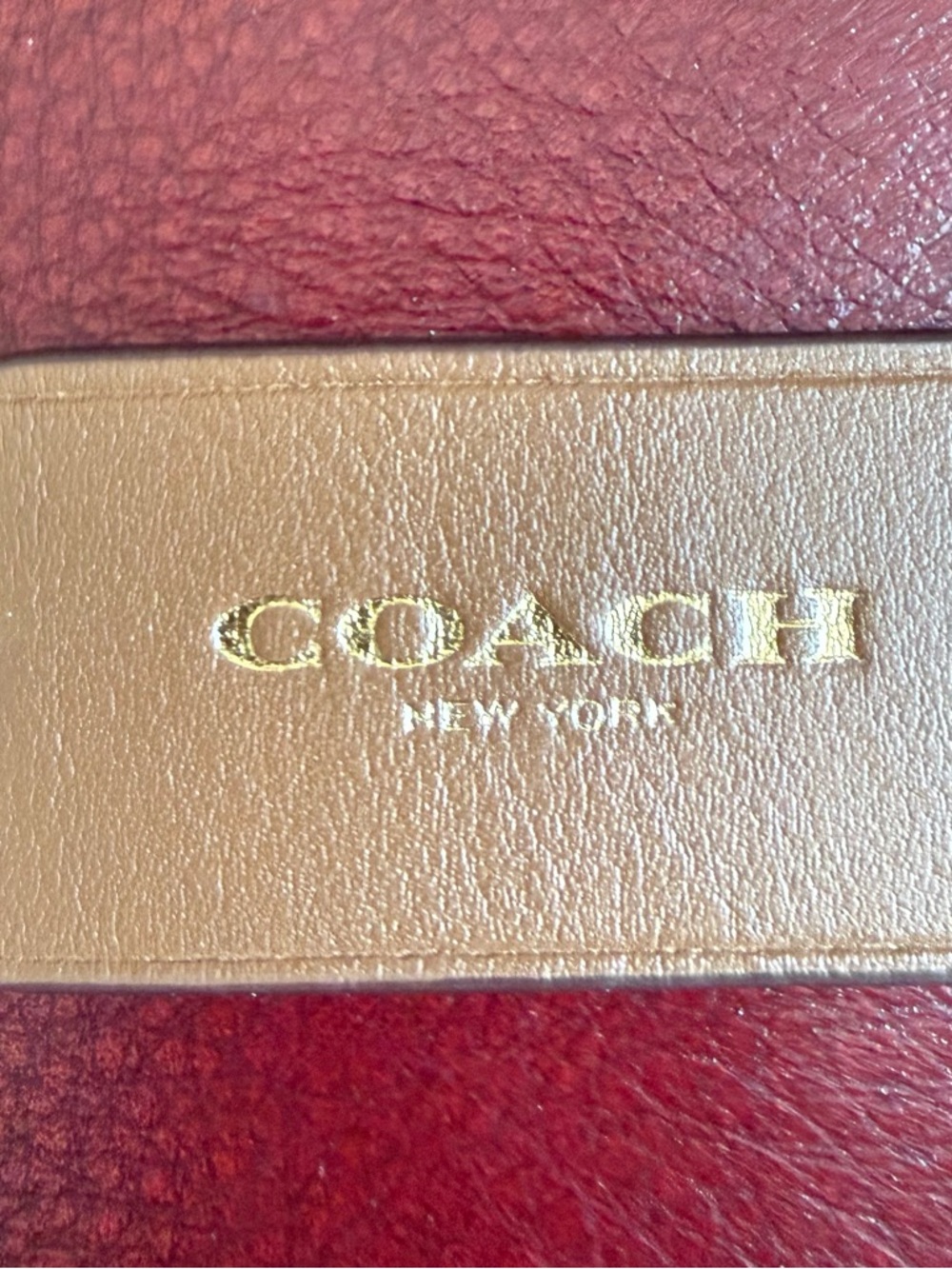 Coach leather tag on chain - Picture 3 of 5